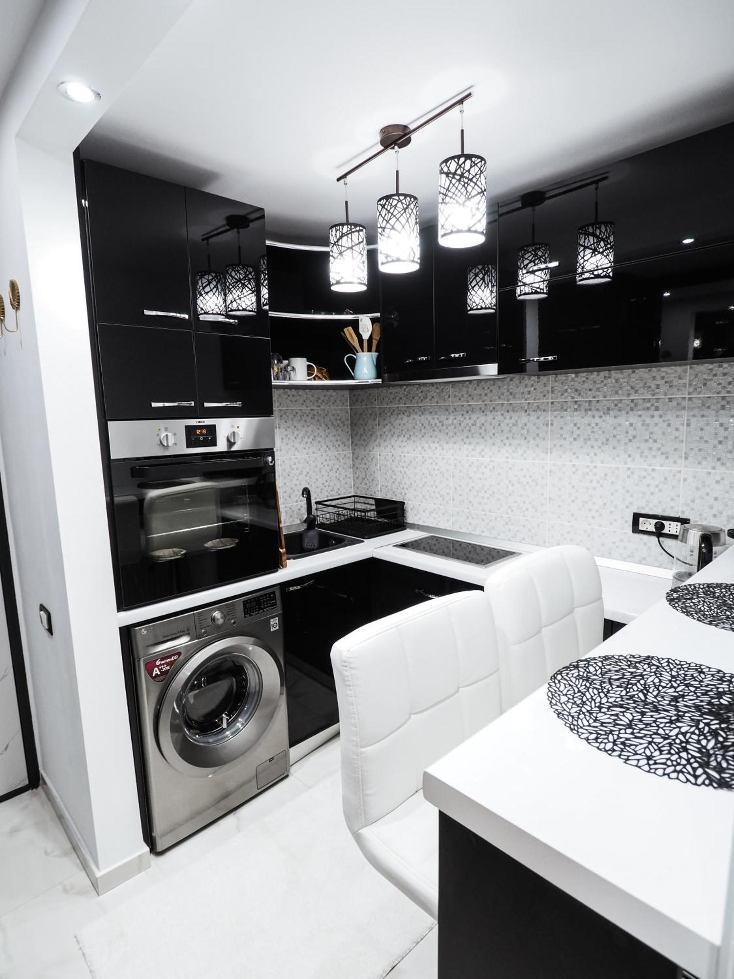 Apartment Black&white Mountain - Adults Only Petrosani